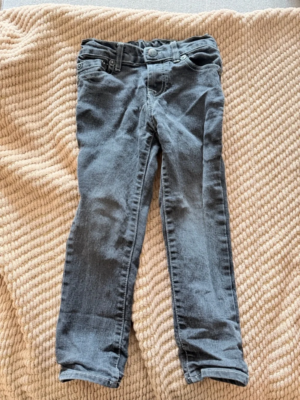 True Religion Kids Jeans Size 5 Geno Relaxed Slim Gray Stretch Denim Boys